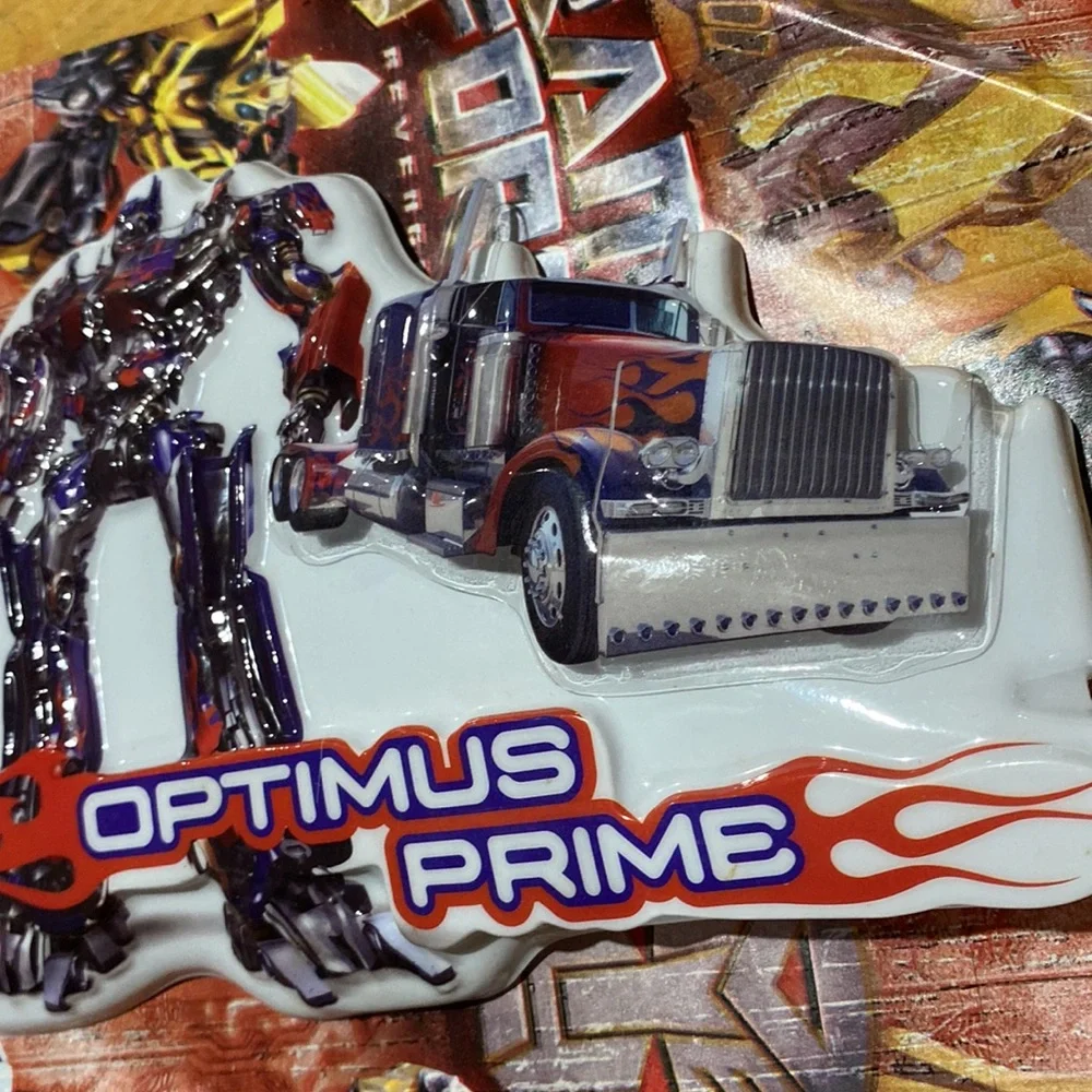 Retro 2007 Transformers Optimus prime pop tops birthday cake topper 3D fun!